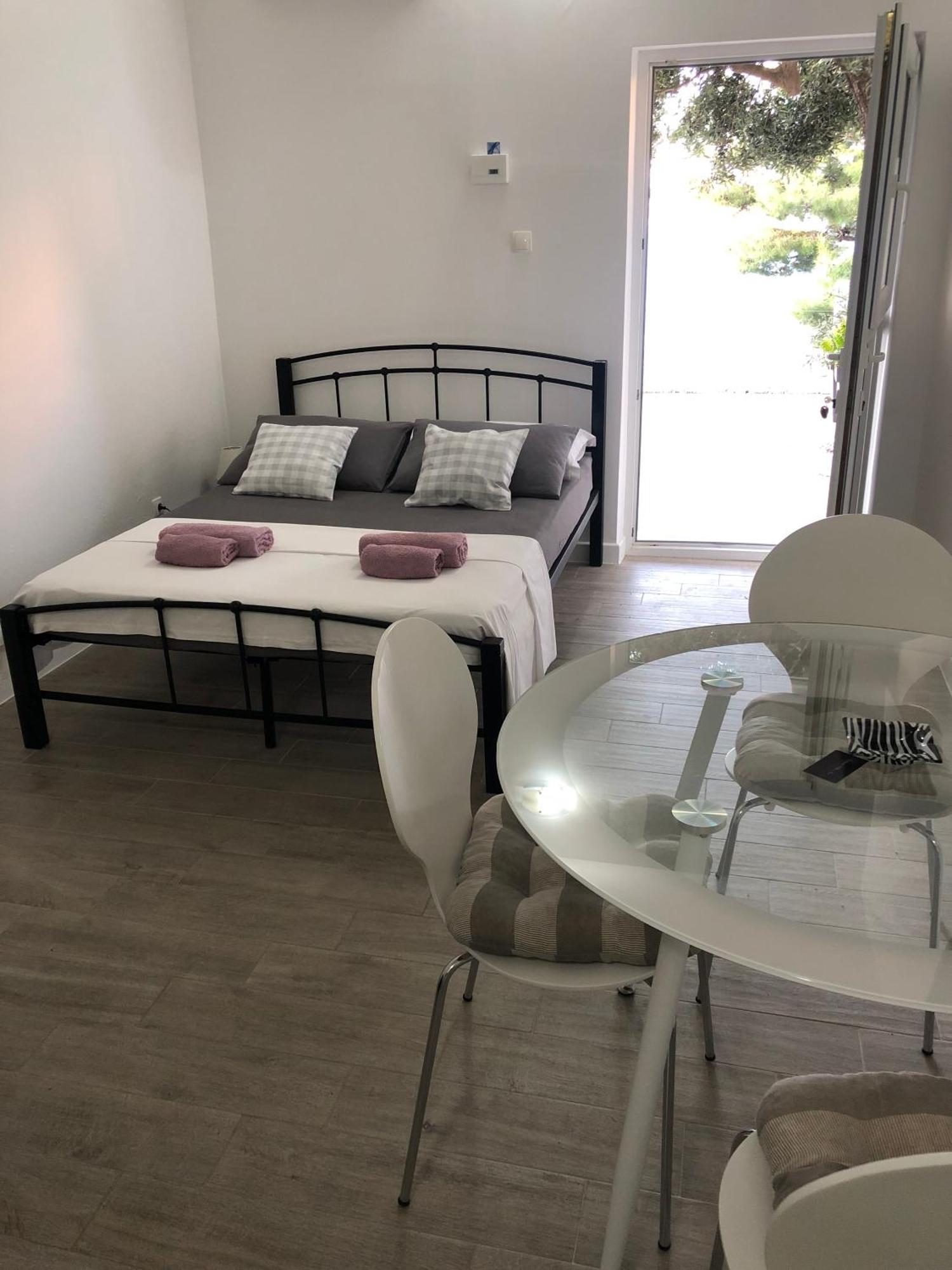 Apartmani Milka I Jozo Omiš Værelse billede