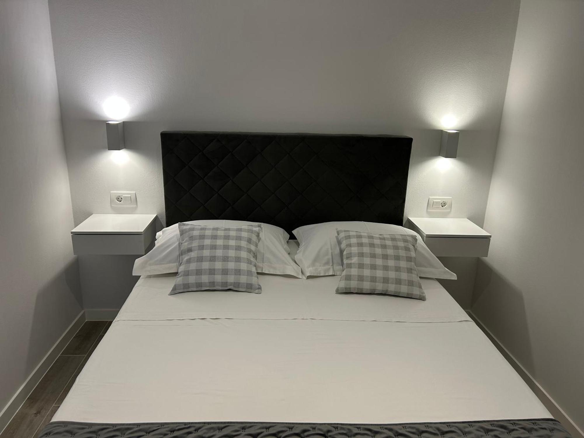 Apartmani Milka I Jozo Omiš Værelse billede