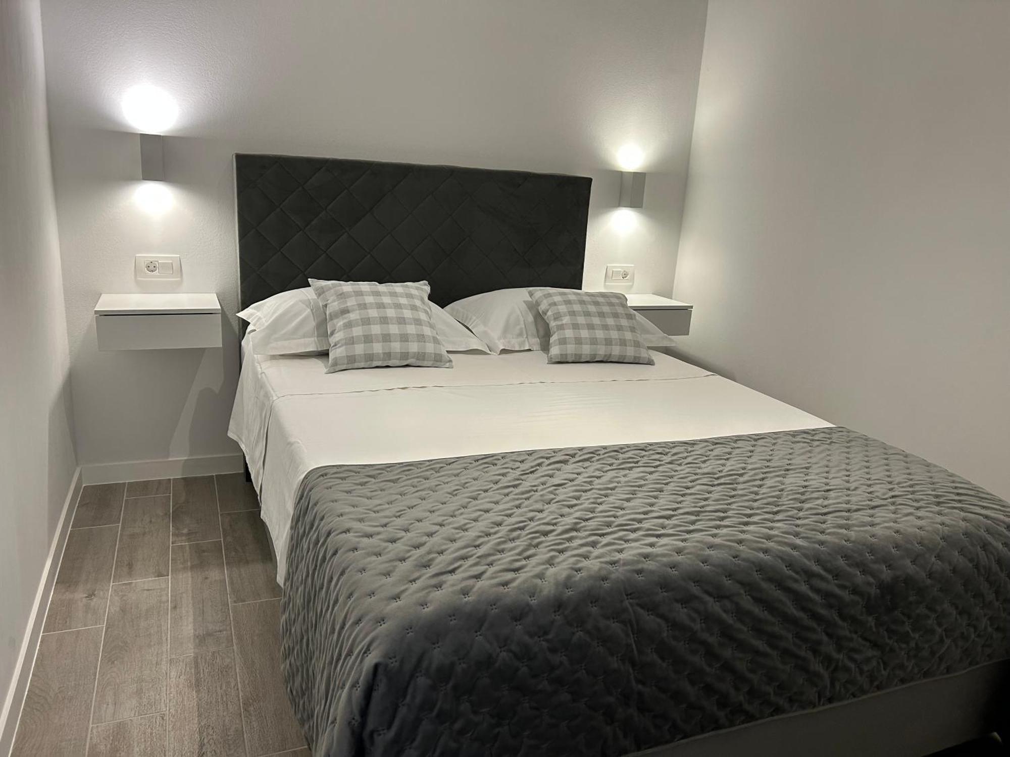 Apartmani Milka I Jozo Omiš Værelse billede