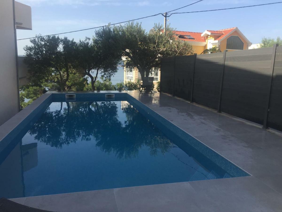 Apartmani Milka I Jozo Omiš Eksteriør billede